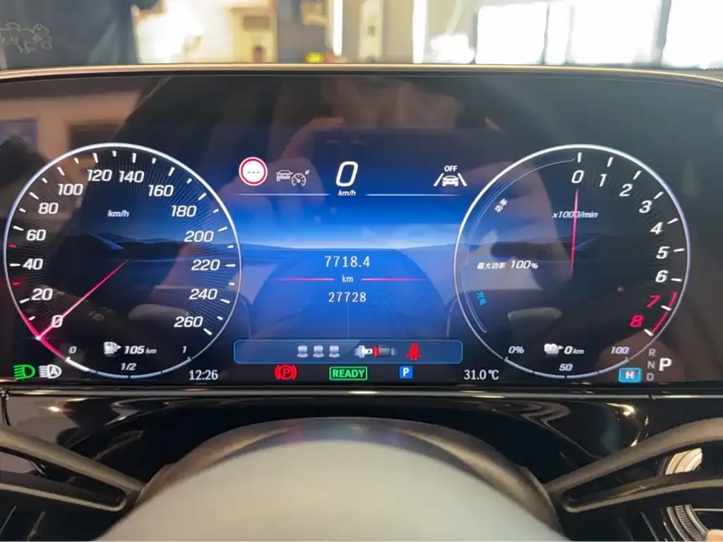 Mercedes-Benz E-Class New Energy — фото 9