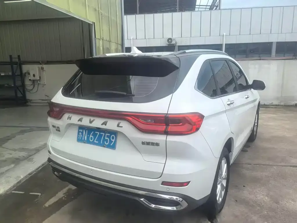 Haval M6 — фото 10