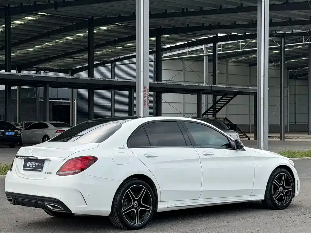 Mercedes-Benz C-Class — фото 4