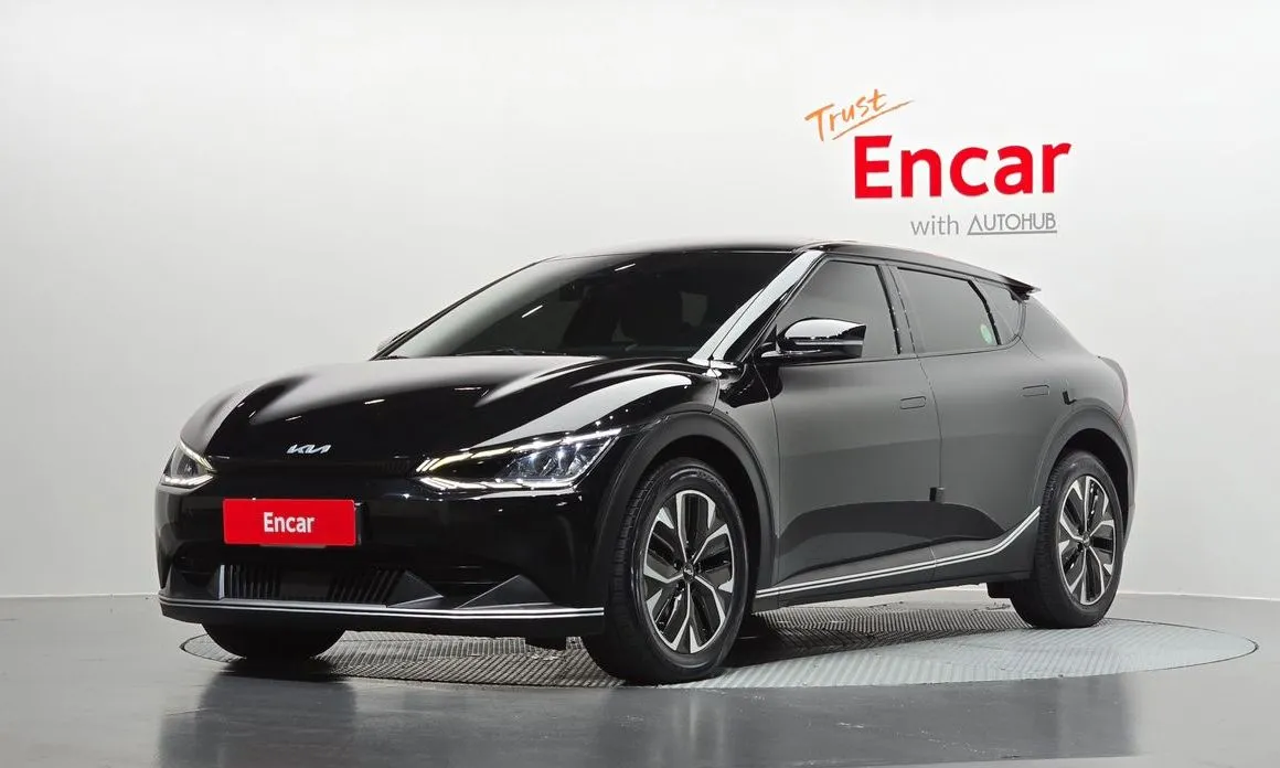 Kia EV6 — фото 1