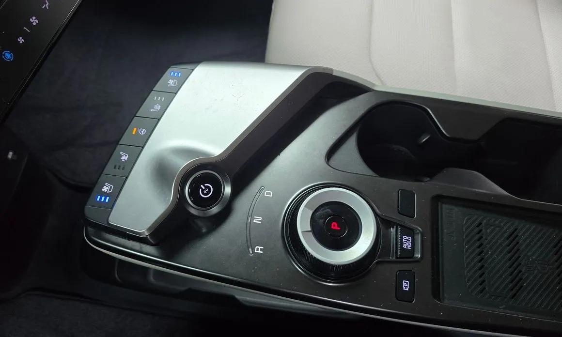 Kia EV6 — фото 6