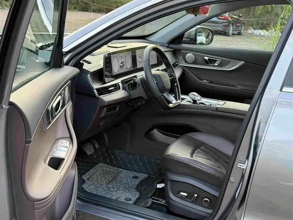 Chery Tiggo 8 PRO — фото 4