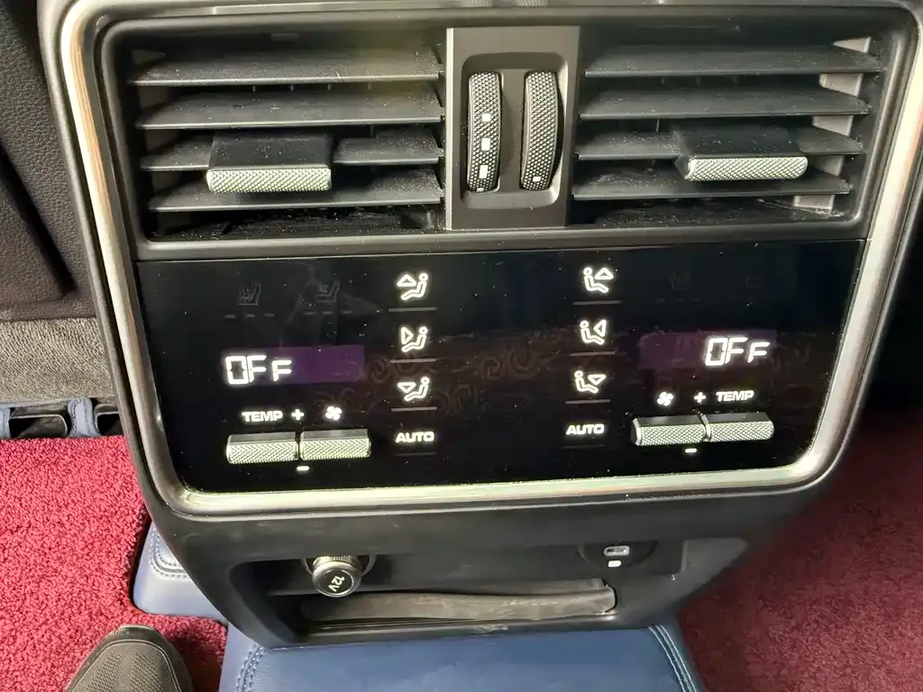 Porsche Cayenne Hybrid — фото 10