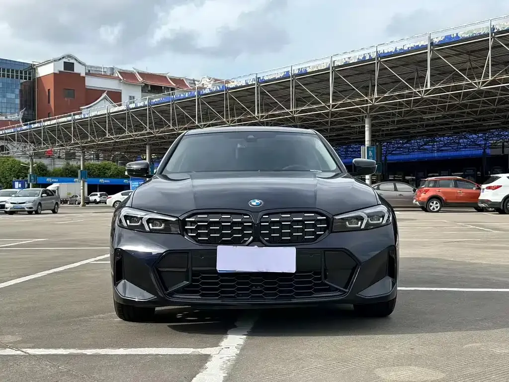 BMW 3 Series — фото 1