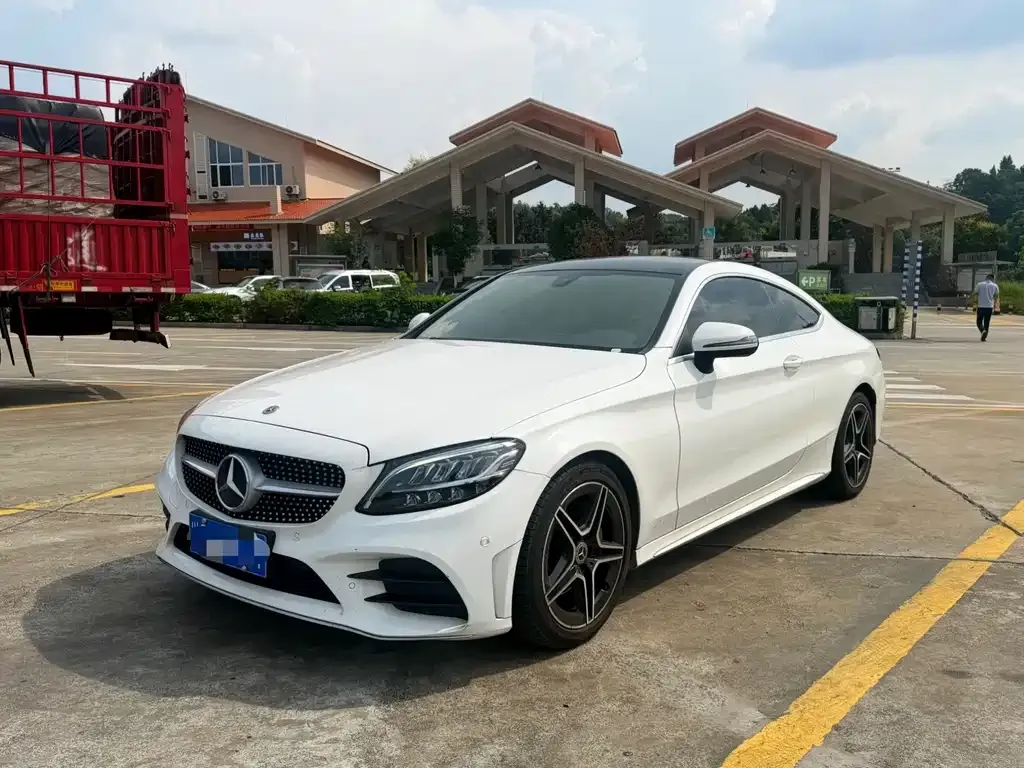 Mercedes-Benz C-Class (Import) — фото 1
