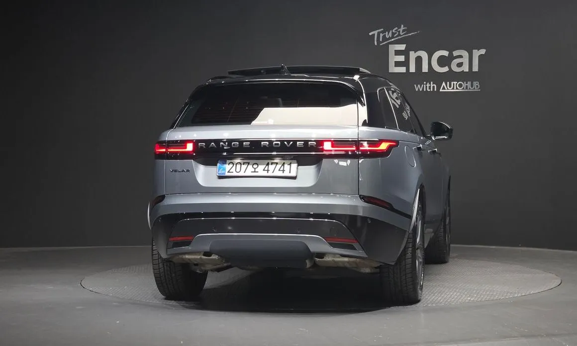 Land Rover Range Rover Velar — фото 5