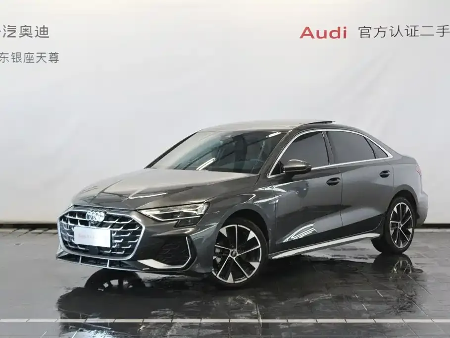 Audi A3 — фото 1