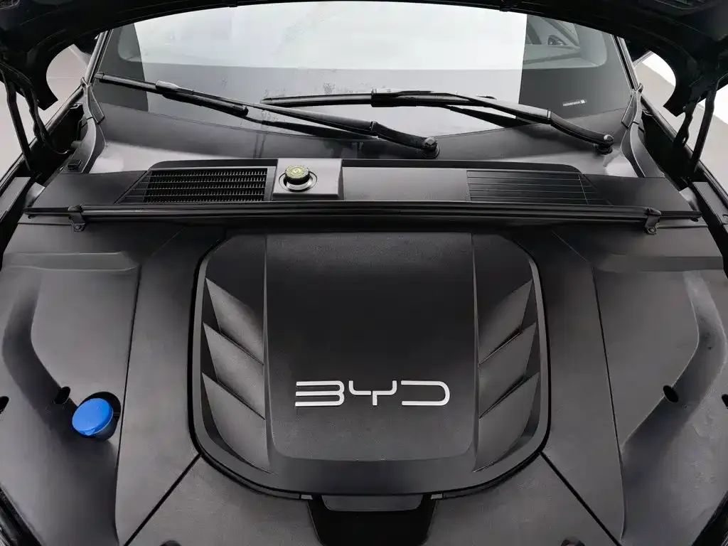 BYD Seal — фото 7