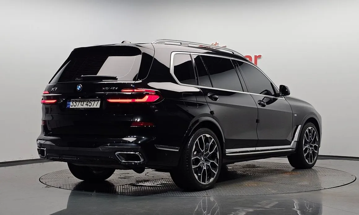 BMW X7 — фото 4