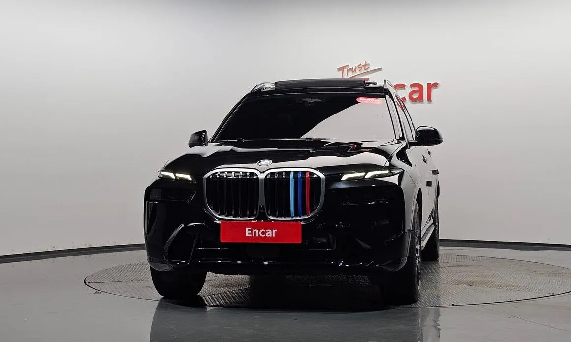 BMW X7 — фото 2