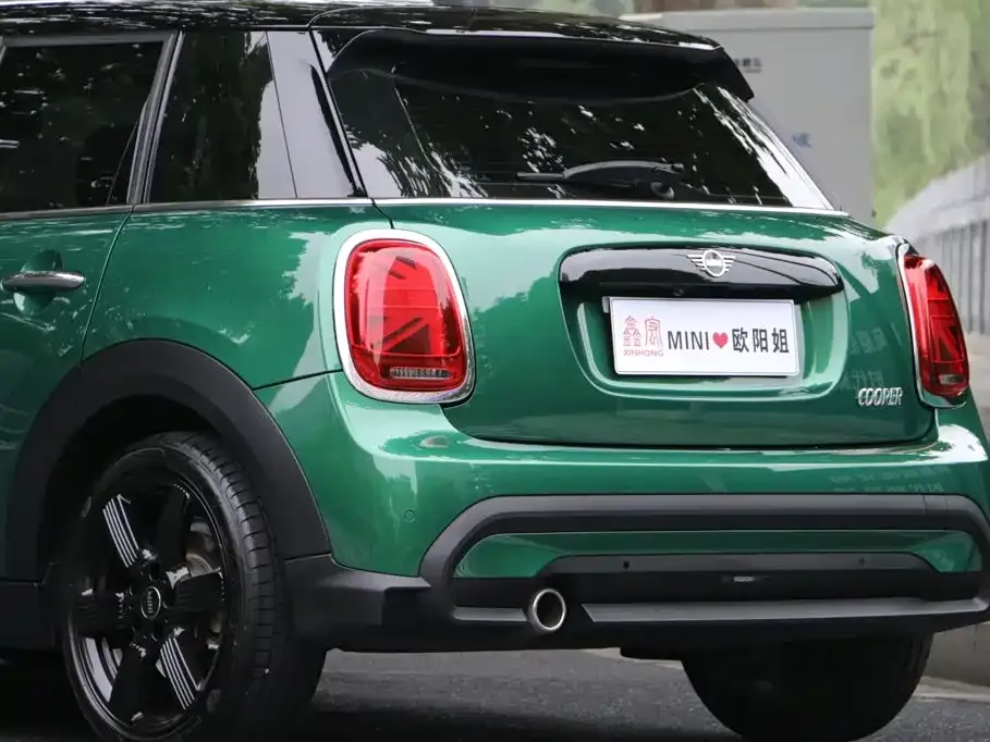 MINI Cooper (3-door) — фото 10