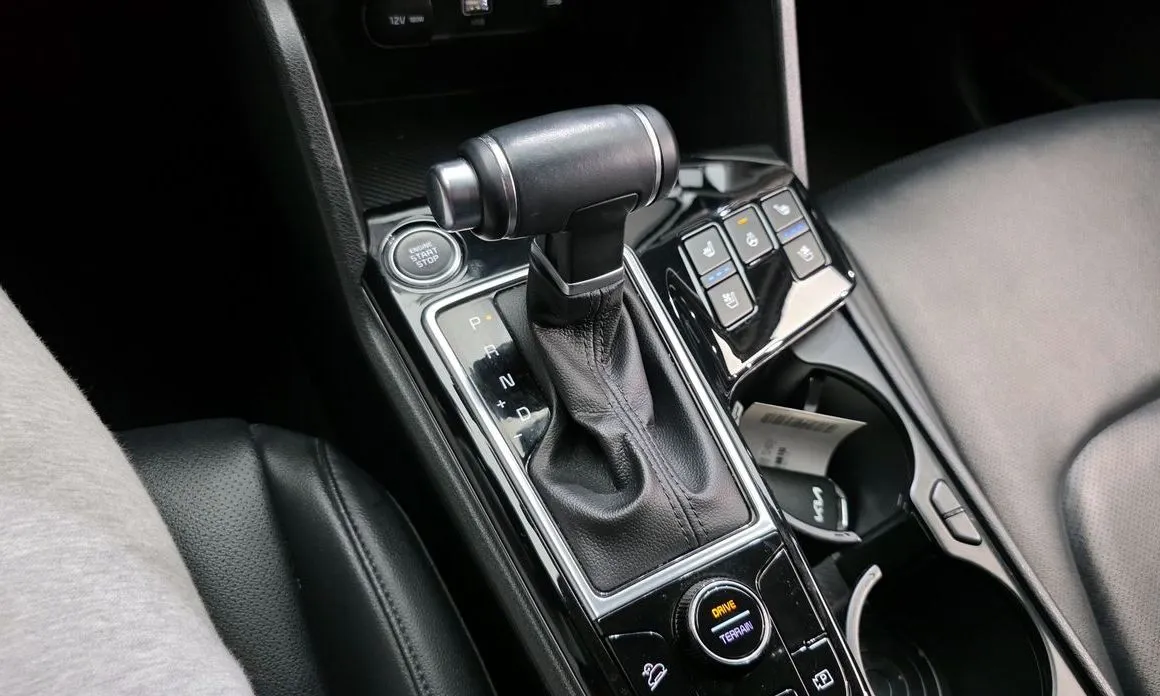 Kia Sportage — фото 7