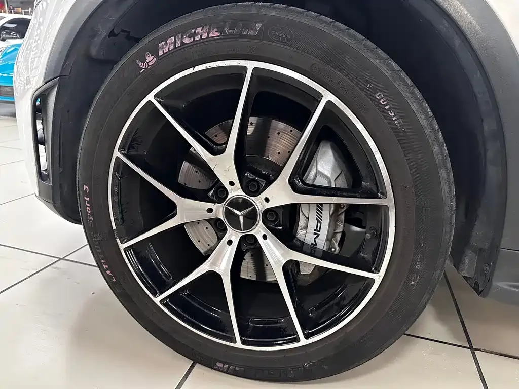 Mercedes-Benz GLC AMG — фото 7