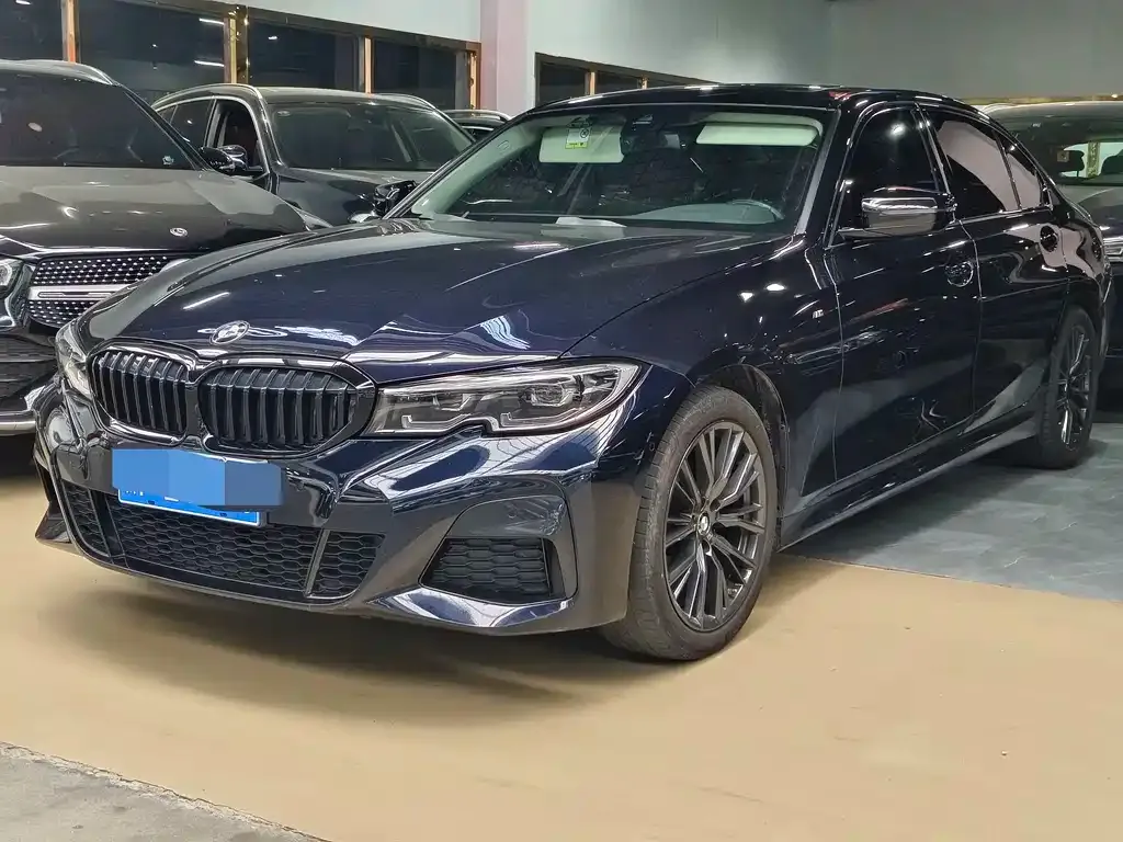 BMW 3 Series — фото 1