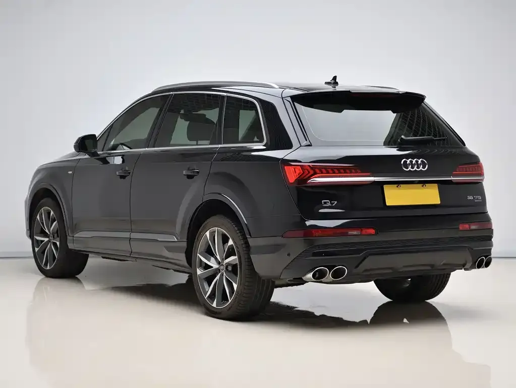 Audi Q7 — фото 2