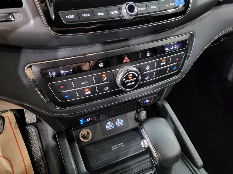 KG Mobility (Ssangyong) Rexton — фото 3