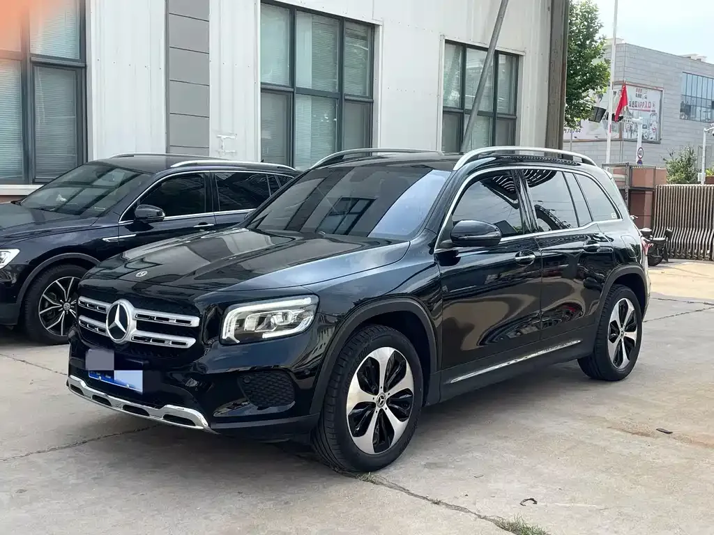 Mercedes-Benz GLB — фото 3