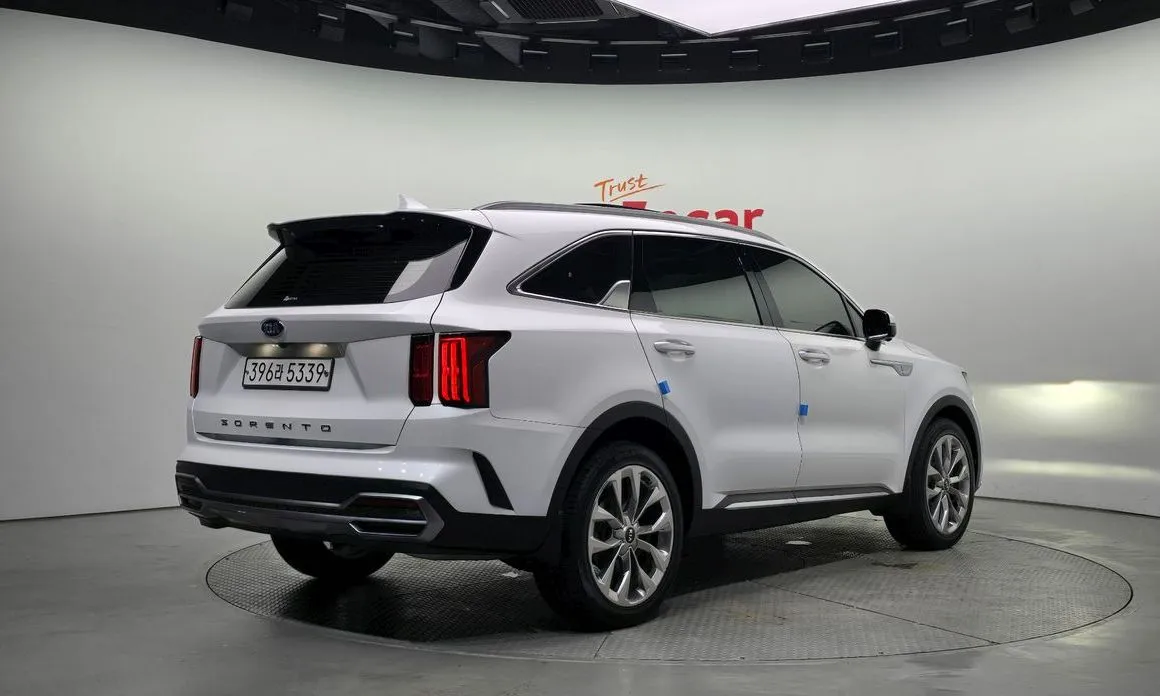 Kia Sorento — фото 3