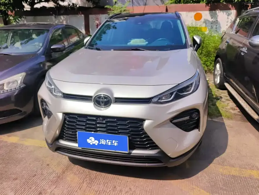 Toyota Wildlander — фото 1