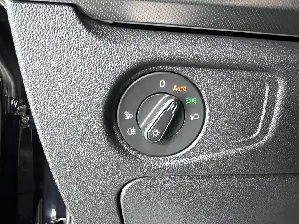Volkswagen Passat — фото 5