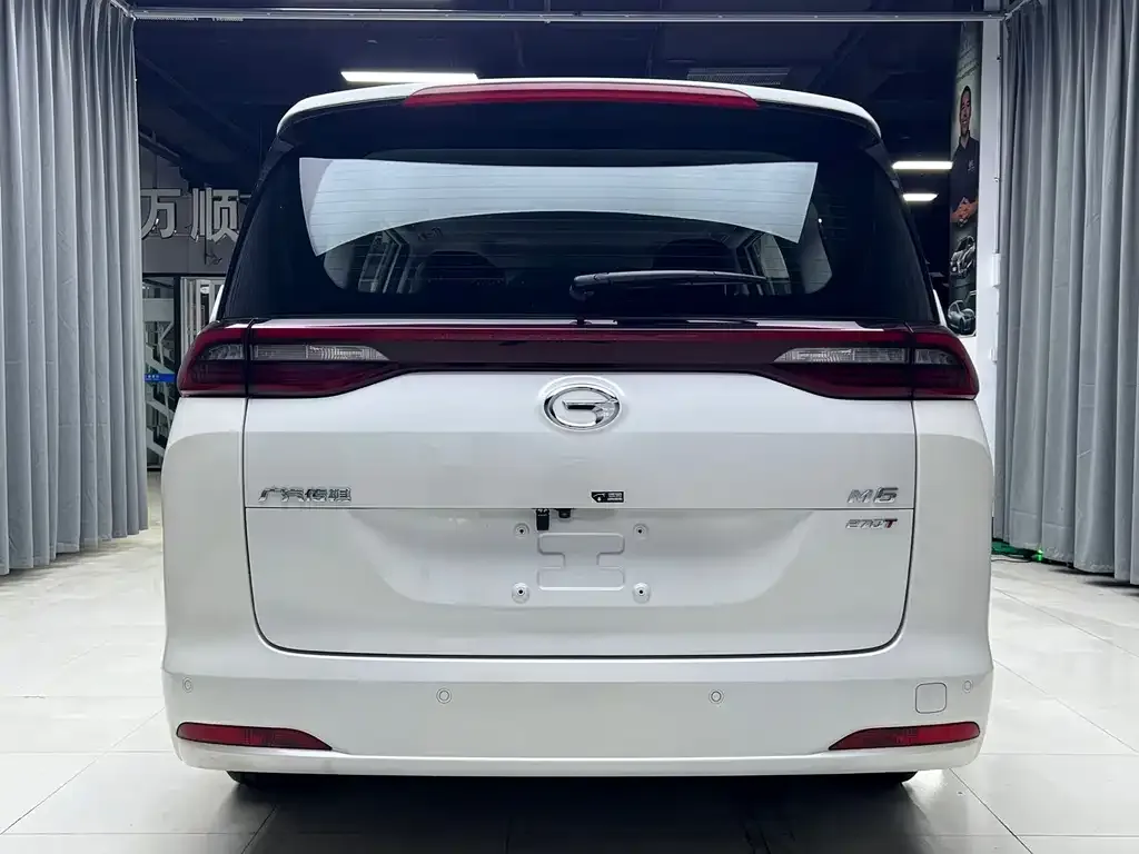 GAC Motor Trumpchi M6 — фото 3