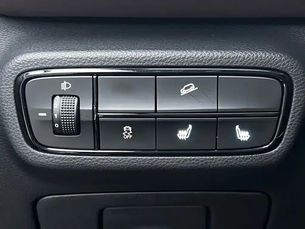 GAC Motor Trumpchi M6 — фото 4