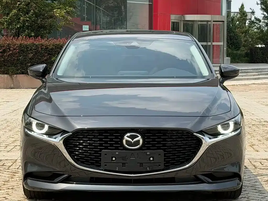 Mazda 3 Axela — фото 6