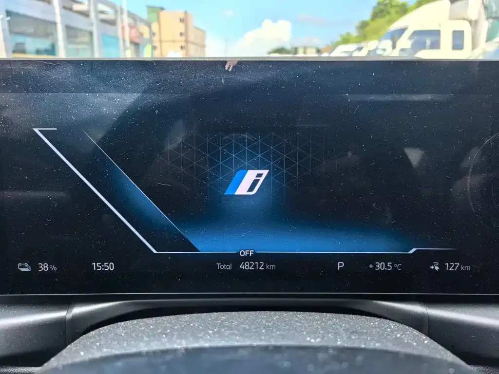 BMW i3 — фото 8