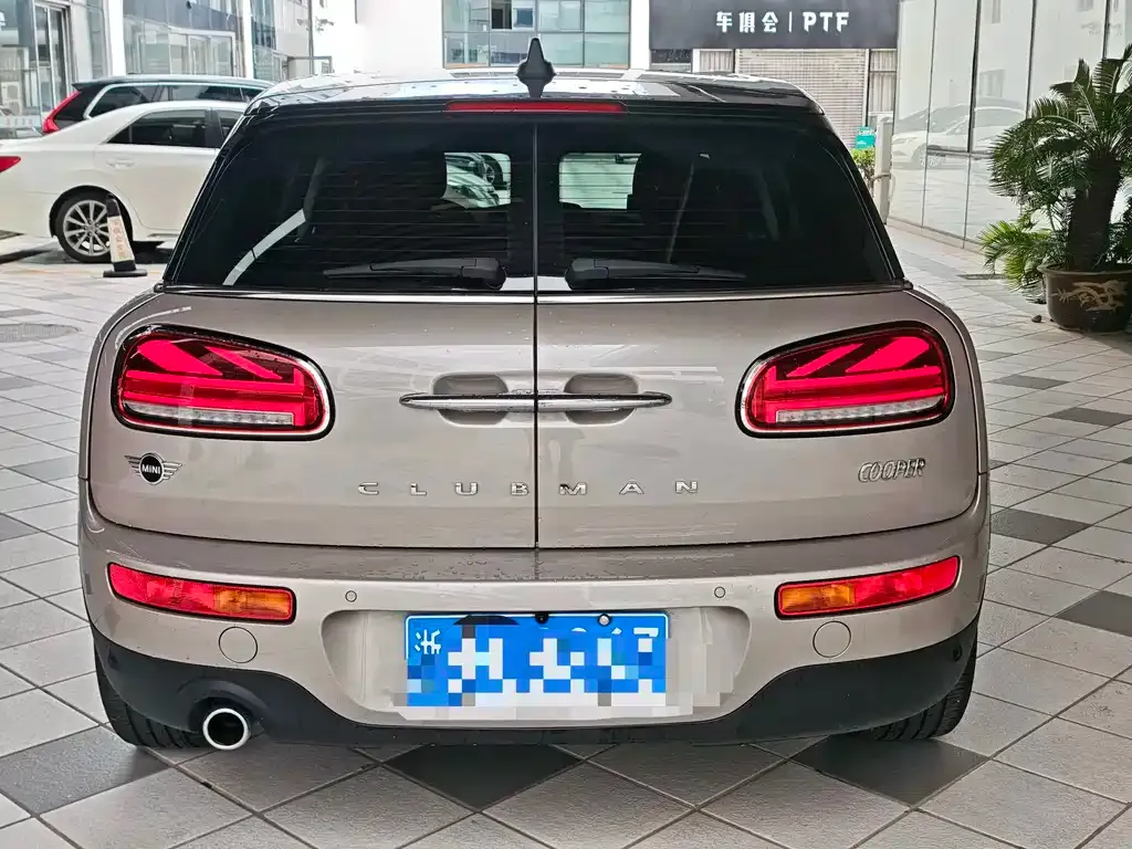 MINI Clubman — фото 10