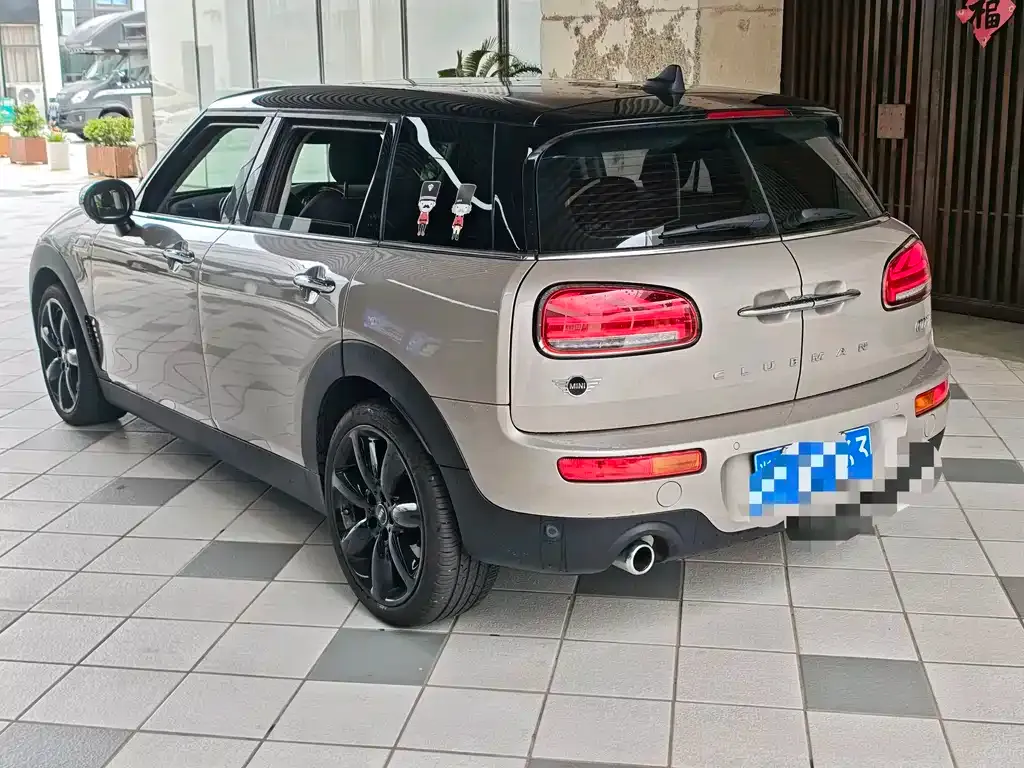 MINI Clubman — фото 7