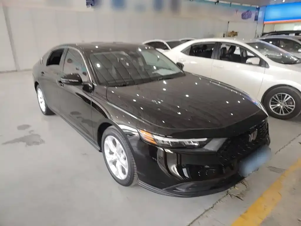 Honda Accord — фото 5