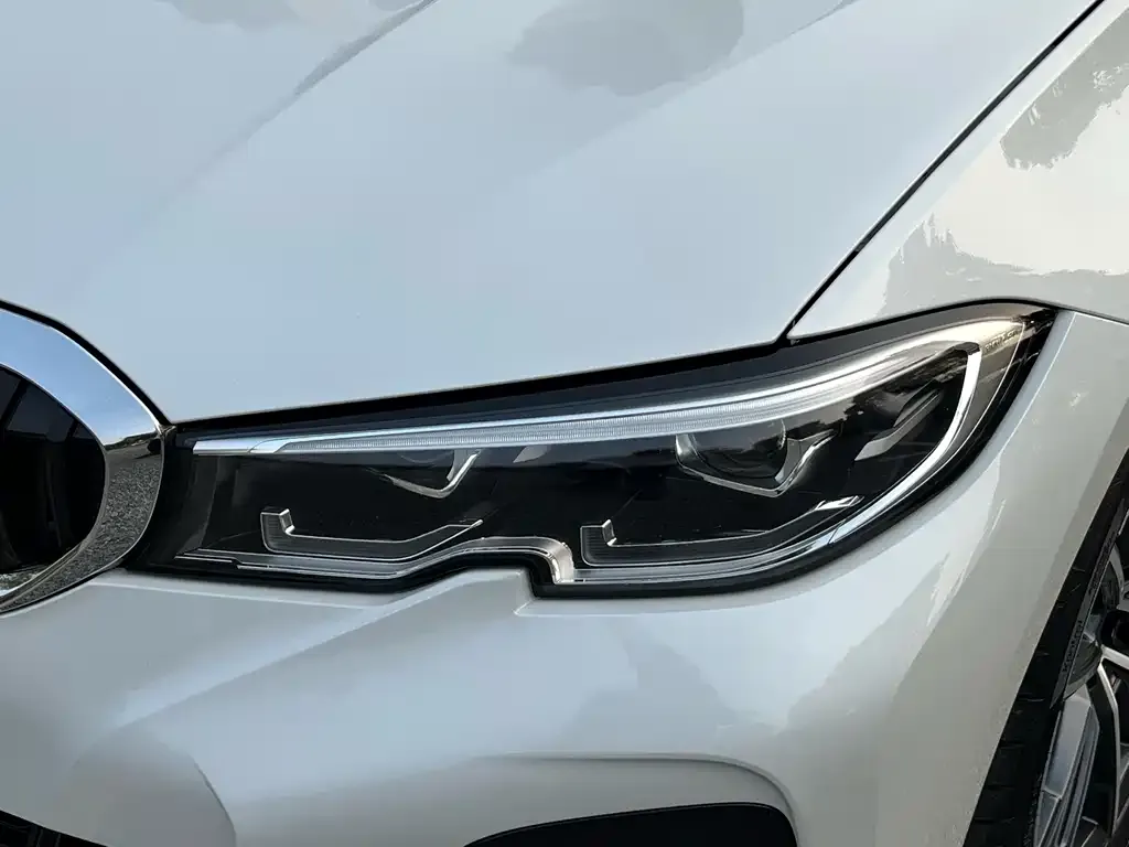 BMW 3 Series — фото 9