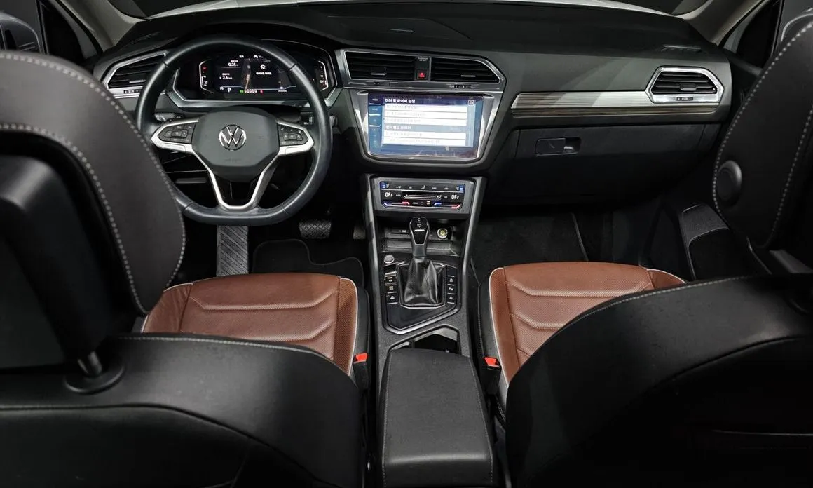 Volkswagen Tiguan — фото 5