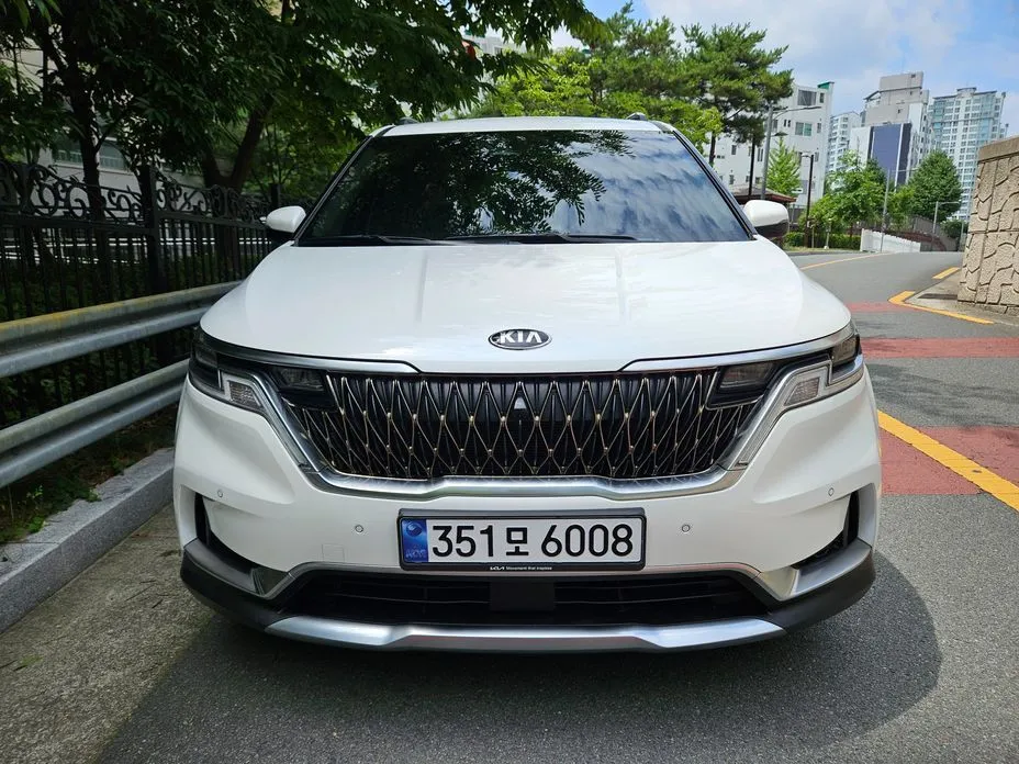 Kia Carnival — фото 2