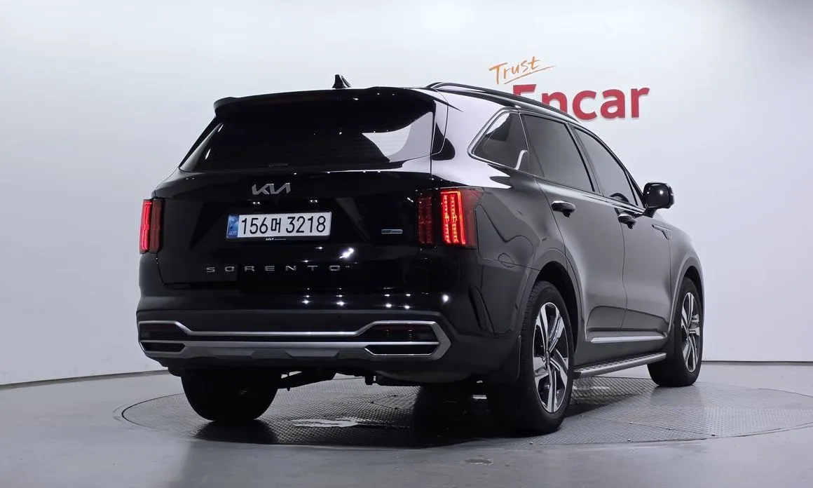 Kia Sorento — фото 4