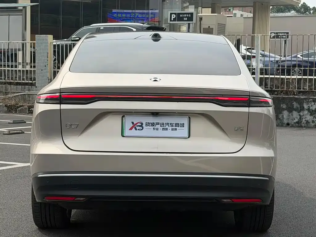 NIO EC7 — фото 9