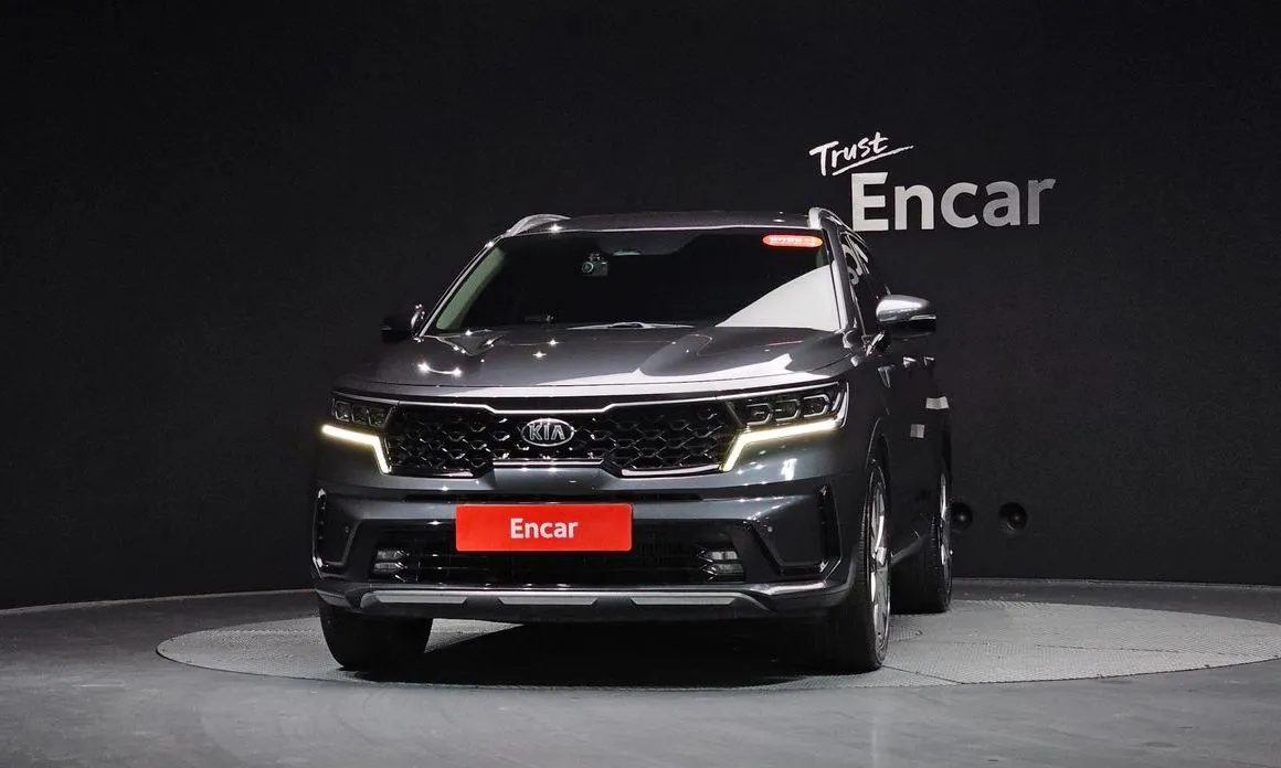 Kia Sorento — фото 4