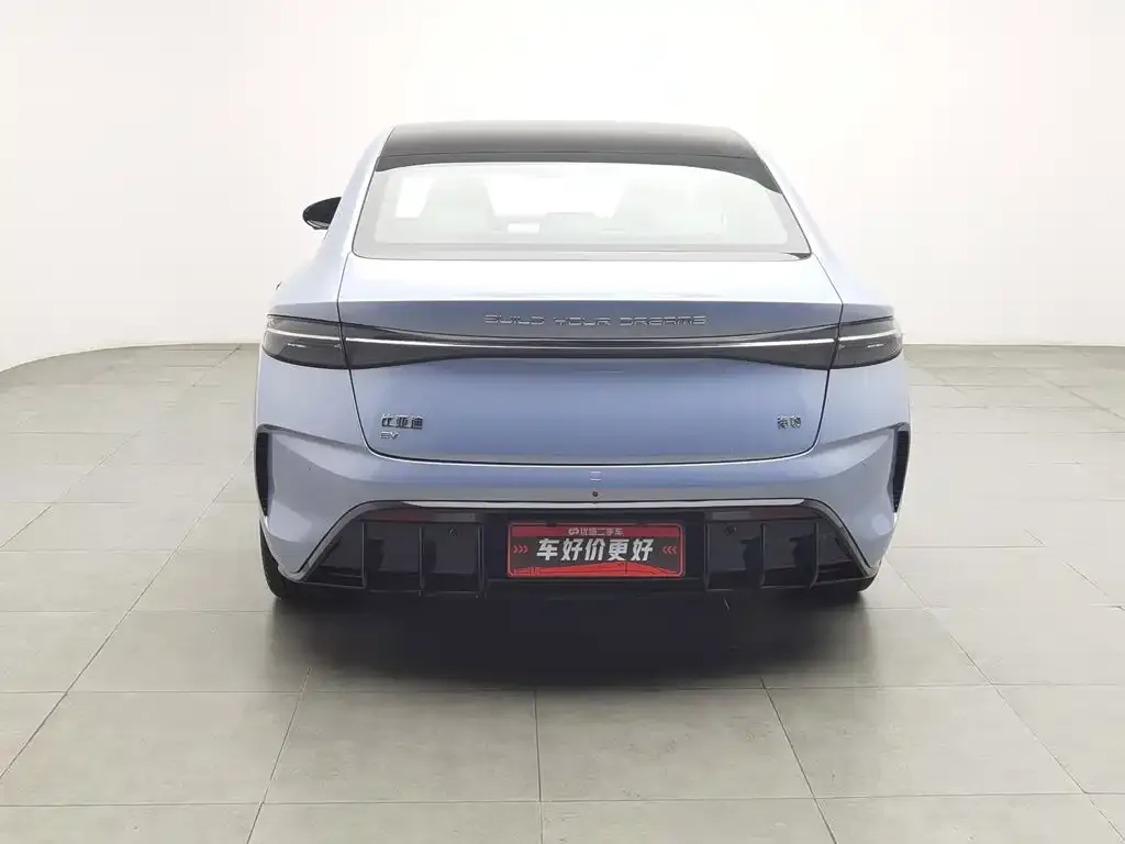 BYD Seal — фото 4