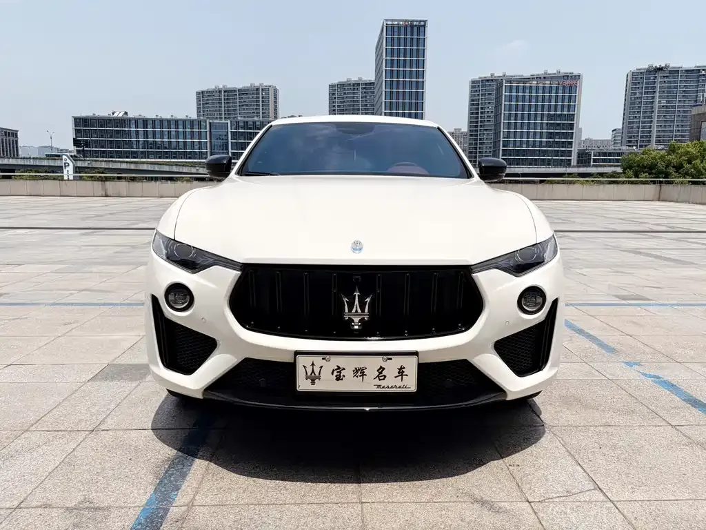 Maserati Levante — фото 7