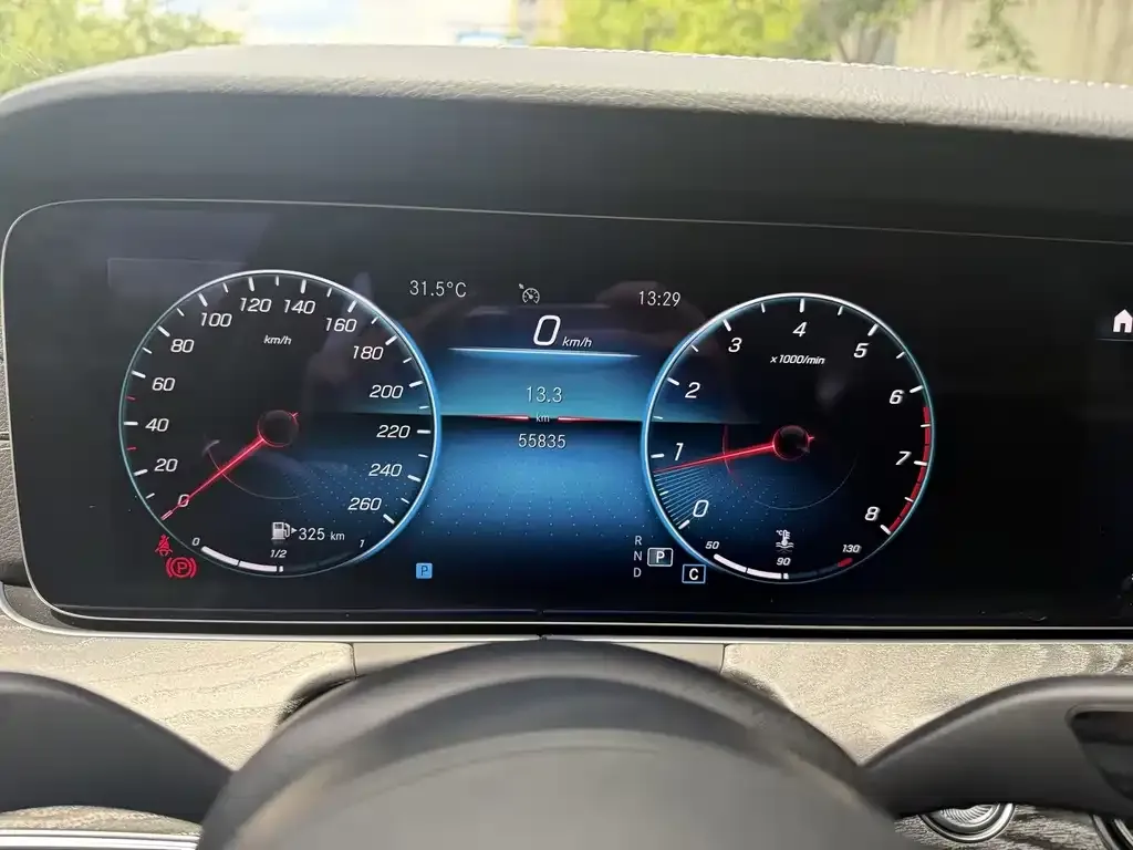 Mercedes-Benz CLS — фото 3