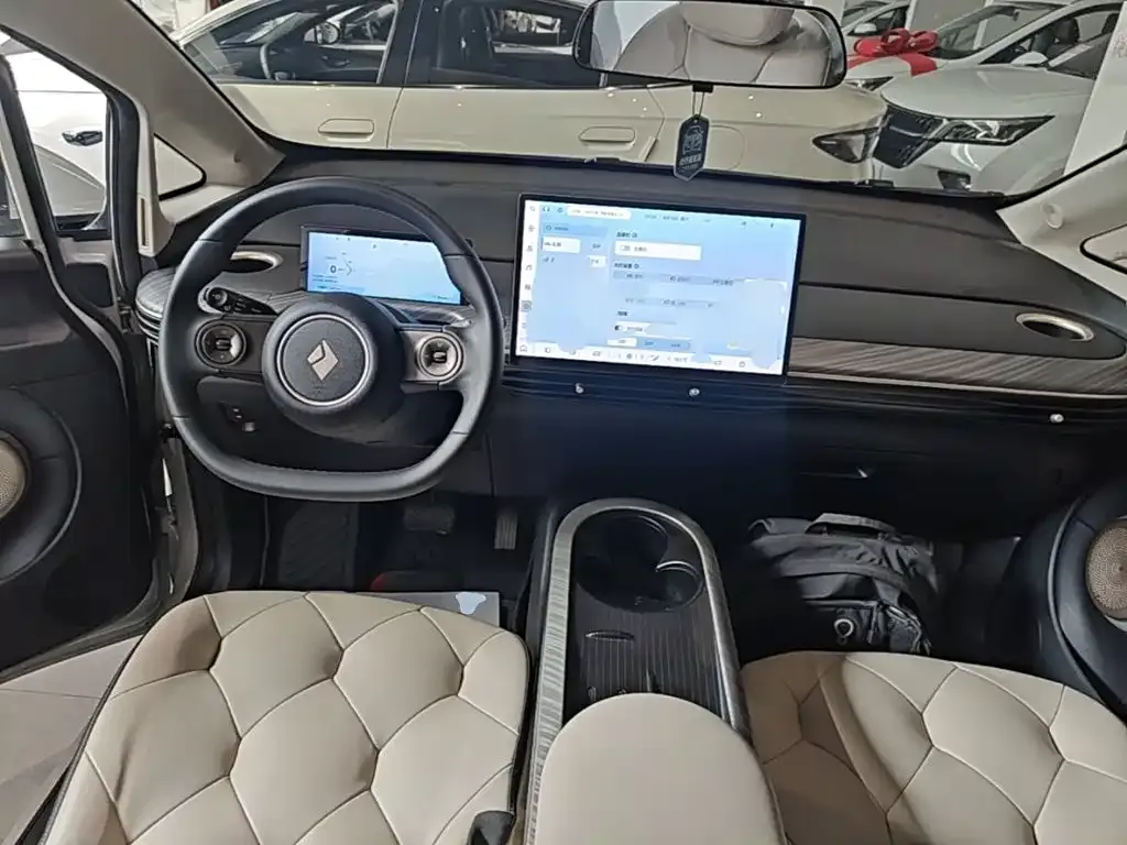 Baojun Yunduo — фото 10