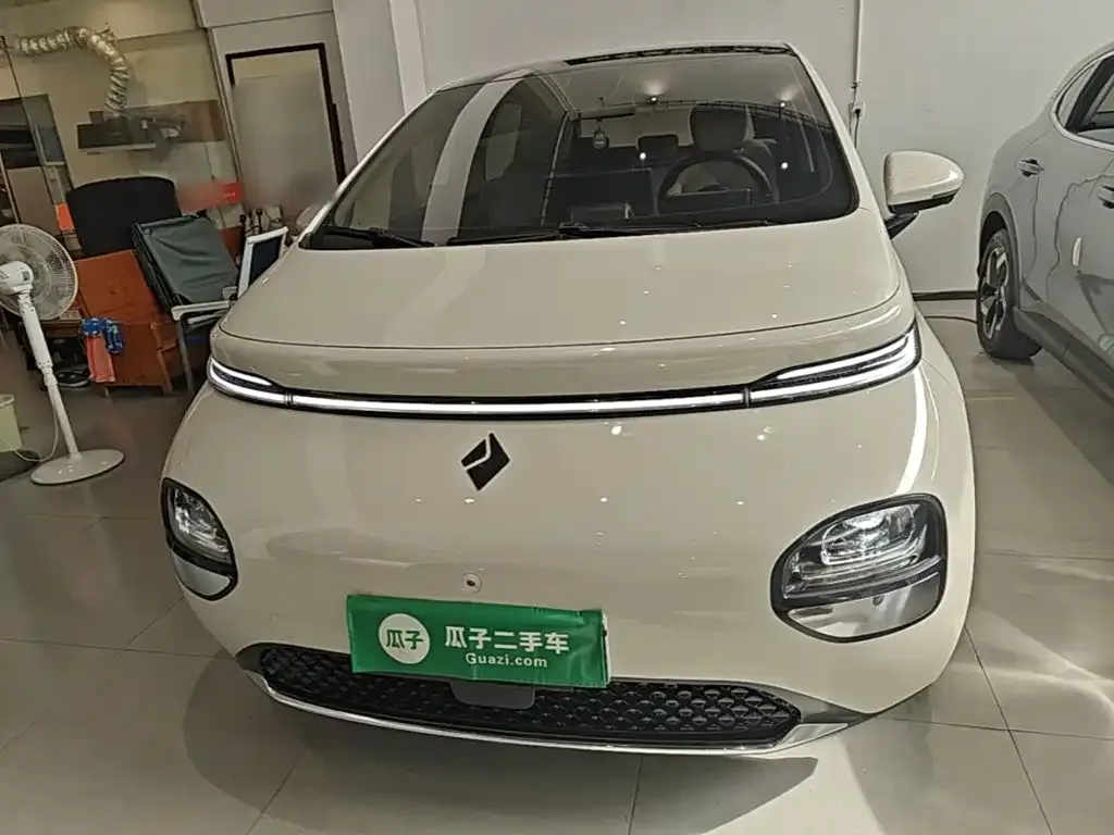Baojun Yunduo — фото 4