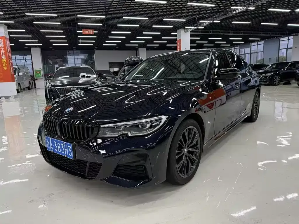 BMW 3 Series — фото 1