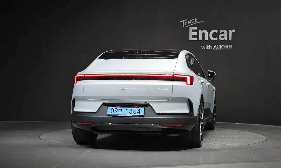 Polestar Polestar 4 — фото 4