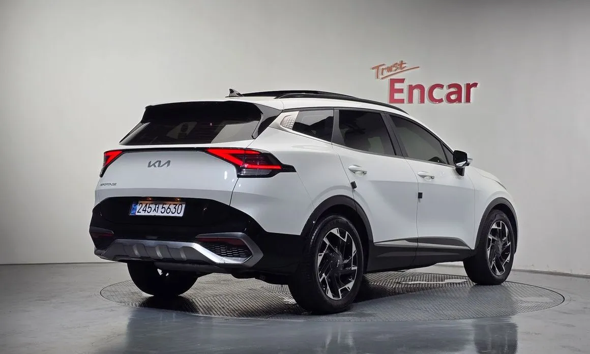 Kia Sportage — фото 8