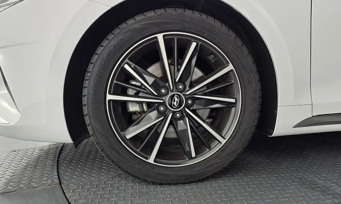 Hyundai Grandeur — фото 10