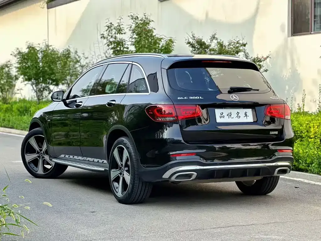 Mercedes-Benz GLC — фото 9
