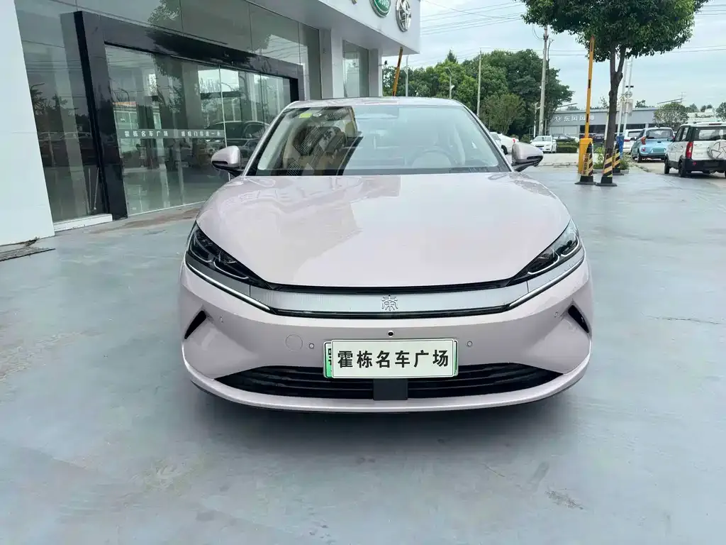 BYD Qin L — фото 4