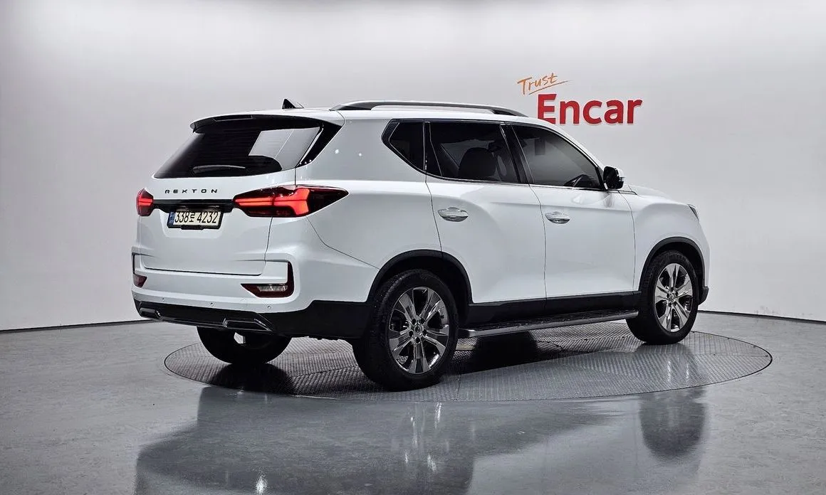 KG Mobility (Ssangyong) Rexton — фото 9