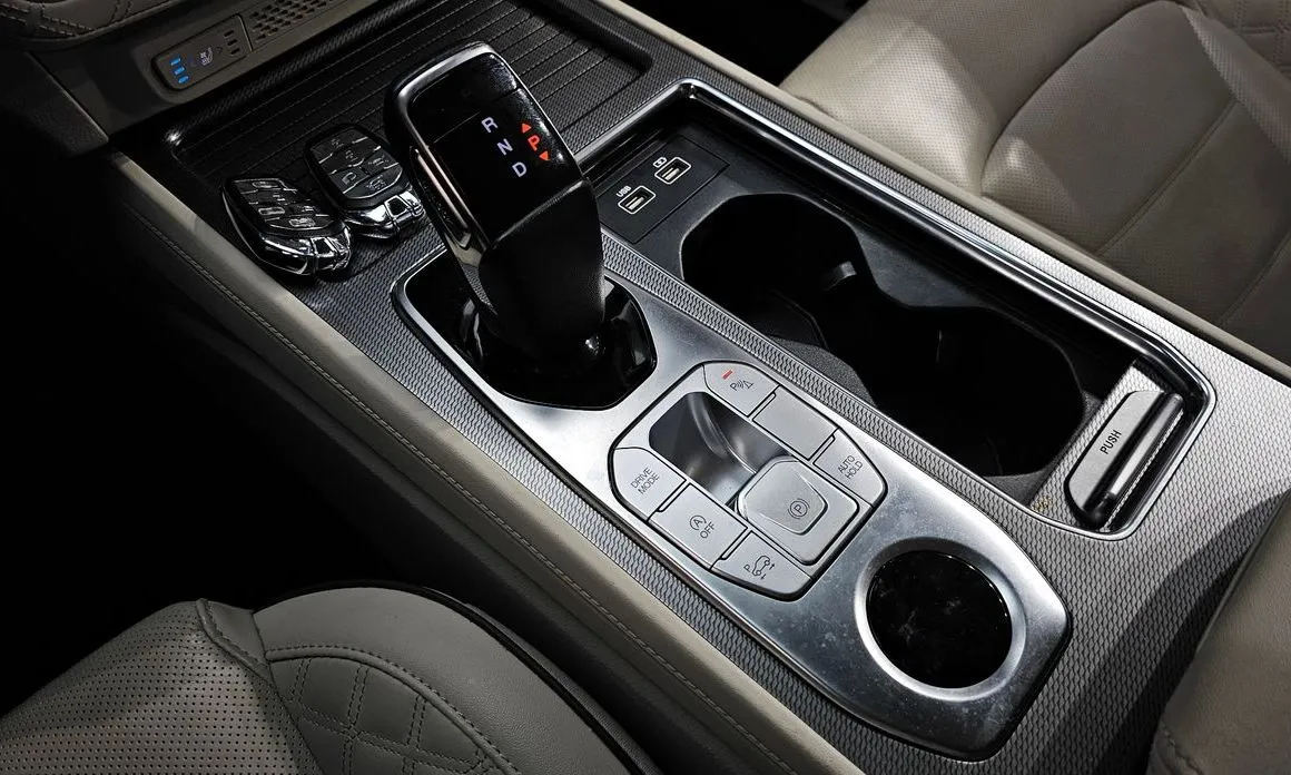 KG Mobility (Ssangyong) Rexton — фото 5
